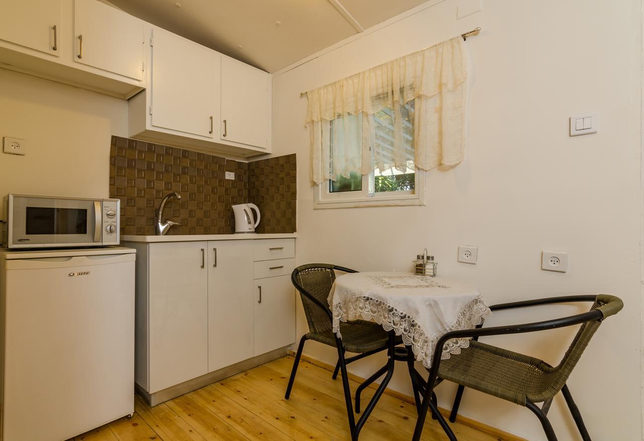 Orna'S Corner Bed & Breakfast Yuval Luaran gambar